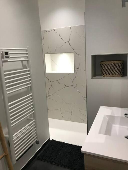 Superbe Appartement Plein Centre Мийо Экстерьер фото